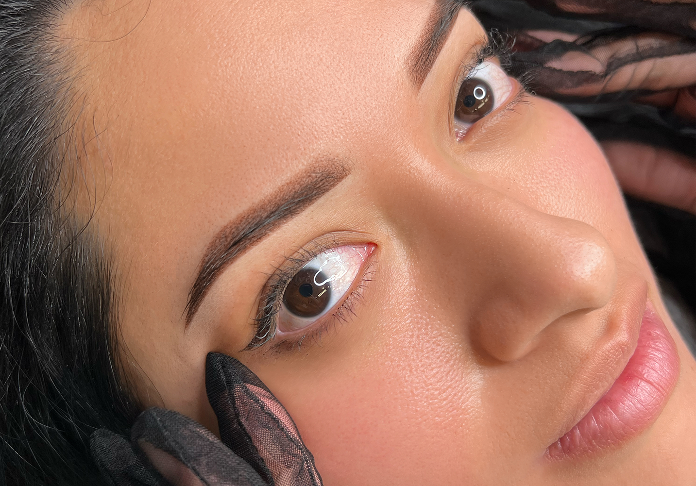 HD Brows vs Sublime Strokes — confronto tecniche dermografo sopracciglia